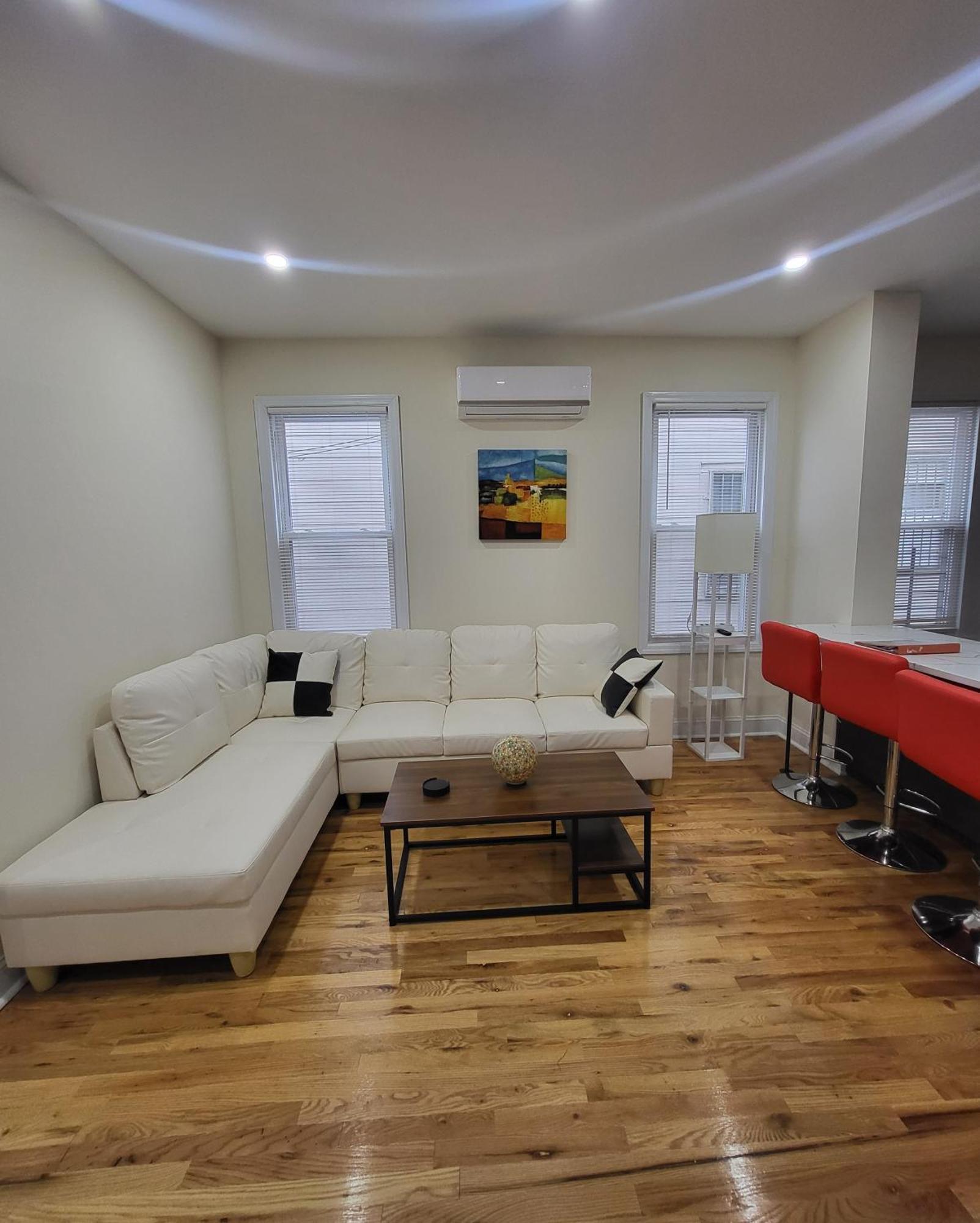 ニューアークOoohlala! 2 Beds And 2 Full Baths W/Free Parkingアパートメント エクステリア 写真